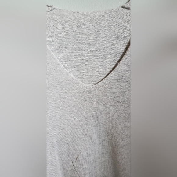 Brandy Melville 4-Piece Long Sleeve Shirt Bundle - Picture 14 of 16